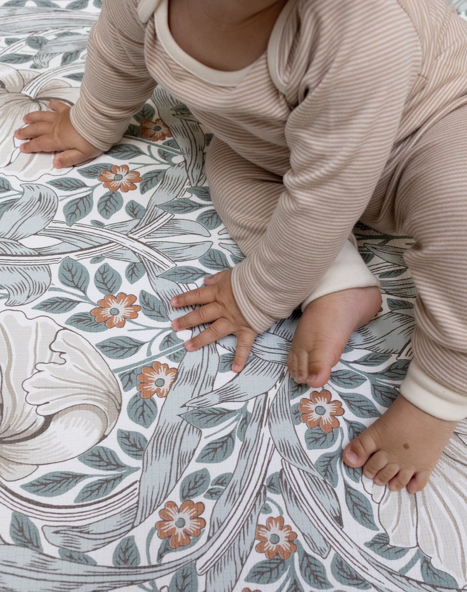 close up of William Morris's Pimpernel design on baby play mat